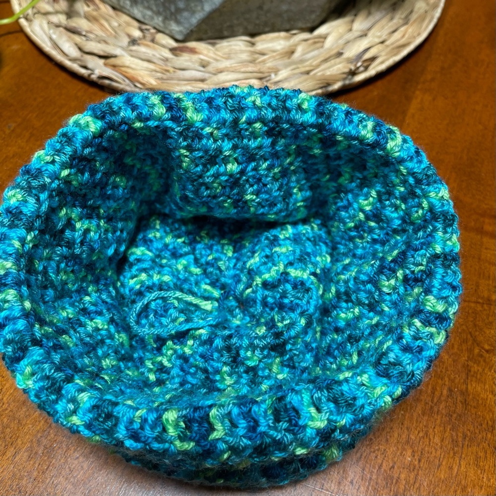 Crochet Beanie Hat Handmade - Picture 3 of 3